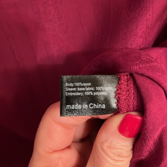 Lane Bryant woman’s long sleeve top. Size 22/24 - Picture 3 of 4